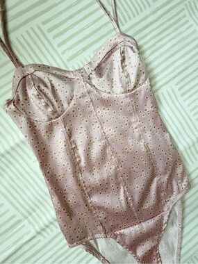 *Like New* Zara Floral Bustier Bodysuit